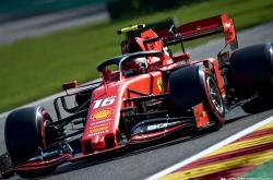 开云体育app-包含红牛车队险胜雷诺车队，汉密尔顿统治全场的词条