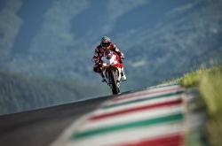 开云下载-绝境天使降临！迪马利亚爆发导演史诗逆转，亚特兰大翻盘摩纳哥震撼欧陆