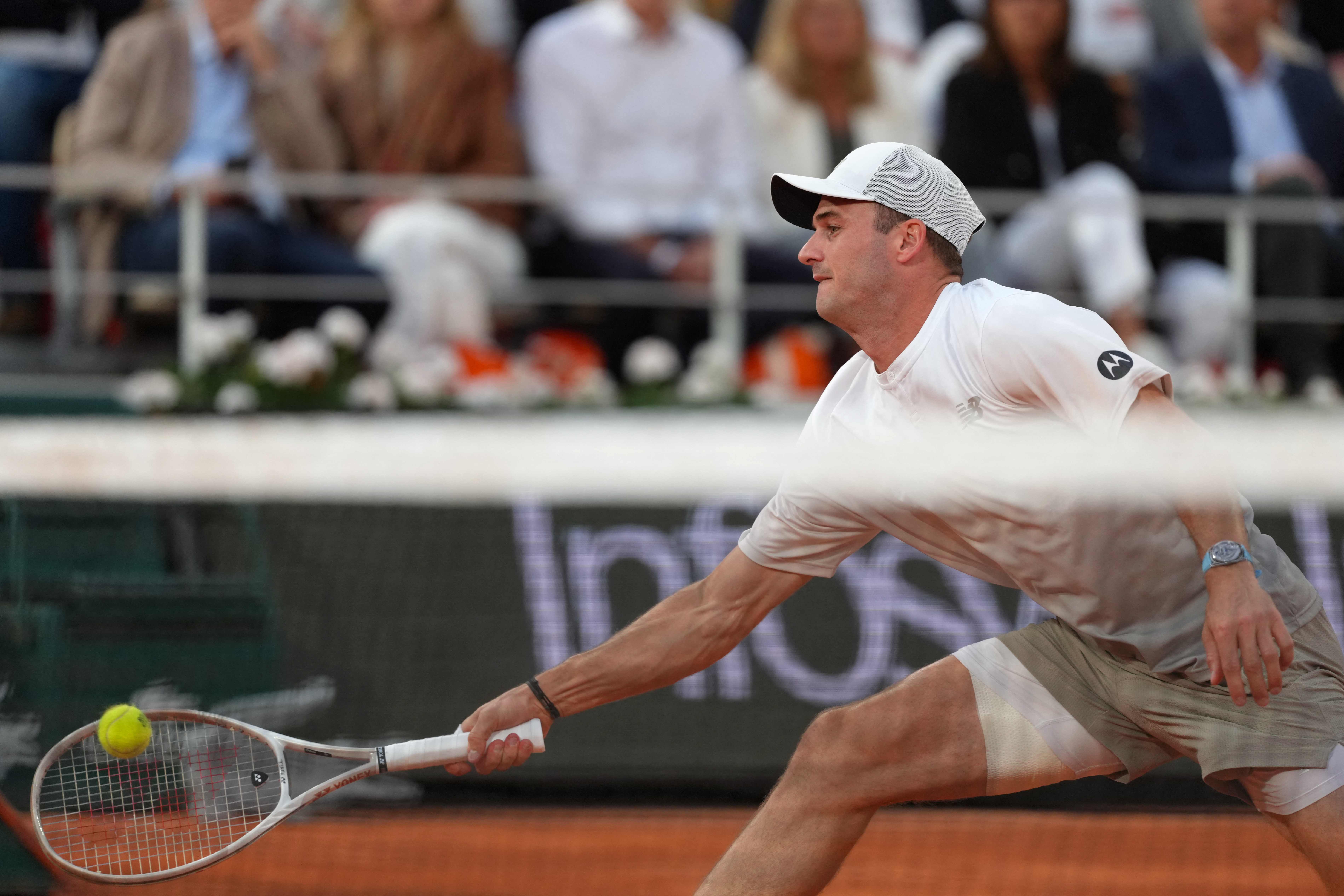 美国网球队绝地反击德国网球队，阿尔卡拉斯高光表现的简单介绍