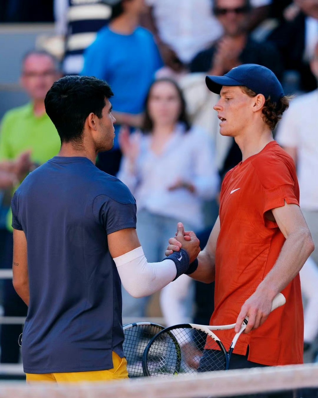 法网险胜温网,兹维列夫带队取胜 法网险胜温网,兹维列夫带队取胜