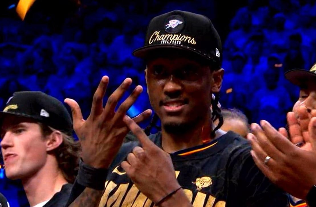 国王轻取雷霆,霍勒迪关键制胜 国王轻取雷霆,霍勒迪关键制胜