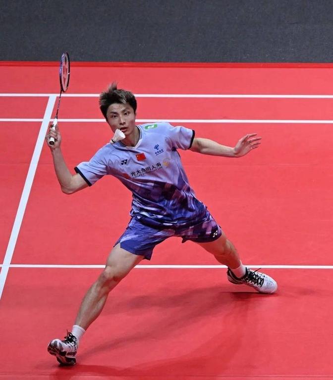 泰国队碾压印尼队,石宇奇点燃赛场 泰国队碾压印尼队,石宇奇点燃赛场