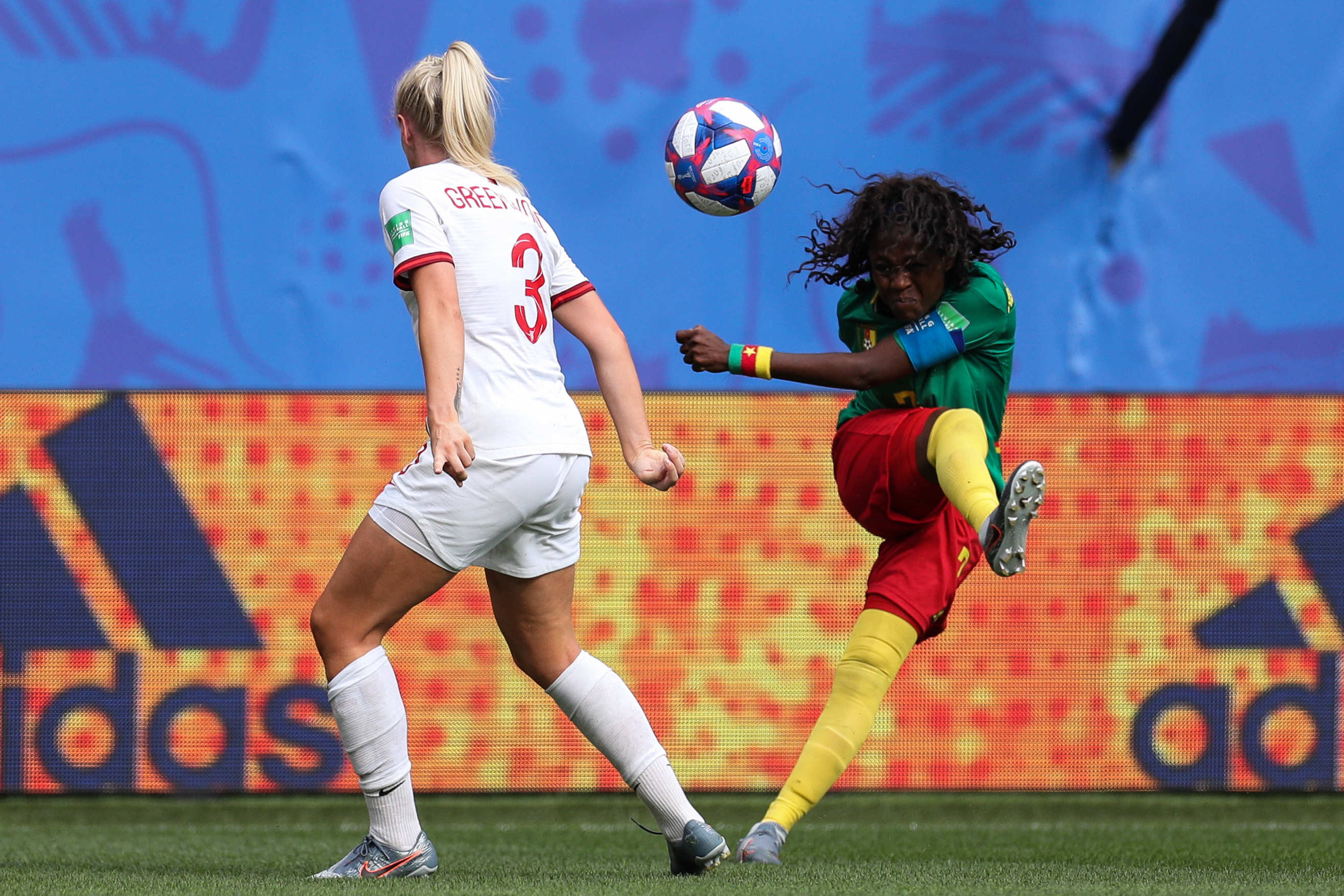 荷兰队火力全开,晋级女足比赛八强 荷兰队火力全开,晋级女足比赛八强