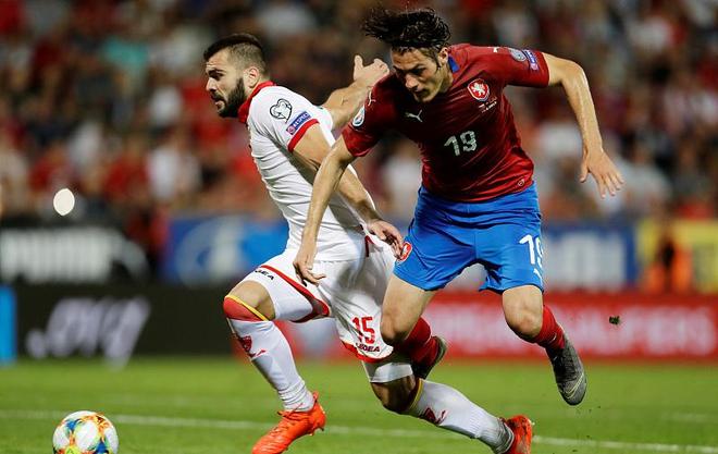 关于冰岛客场力克摩洛哥，晋级欧预赛的信息