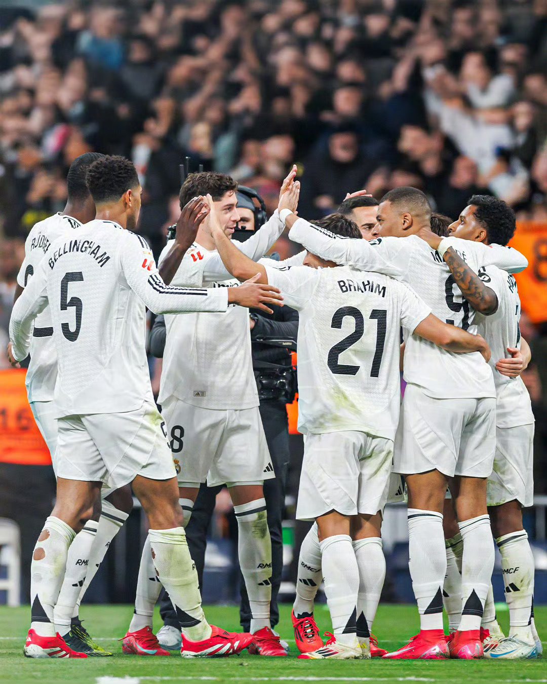 经典对决！欧洲足球巨人互相较量的简单介绍