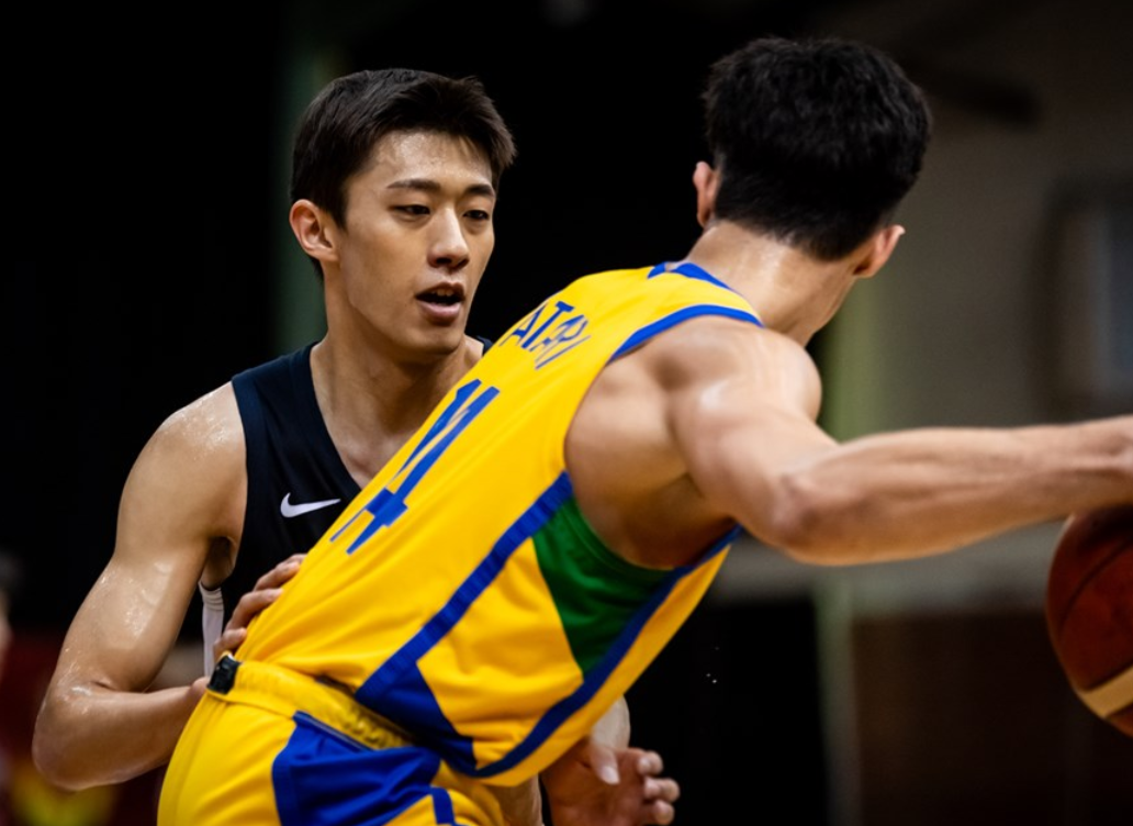 日本队力克韩国队，黄鸭组合点燃赛场的简单介绍