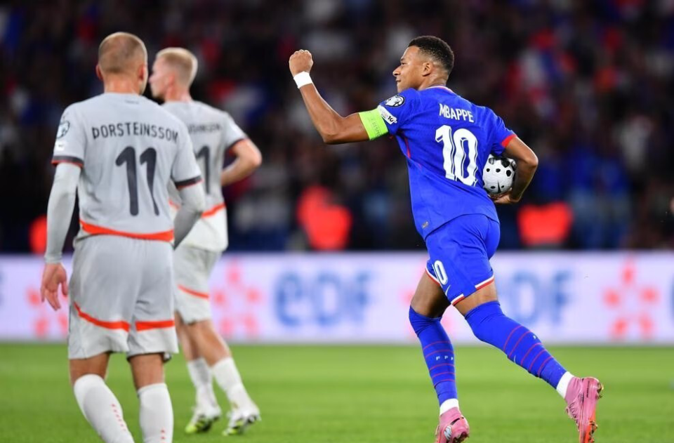 奥地利逆转韩国，姆巴佩统治全场