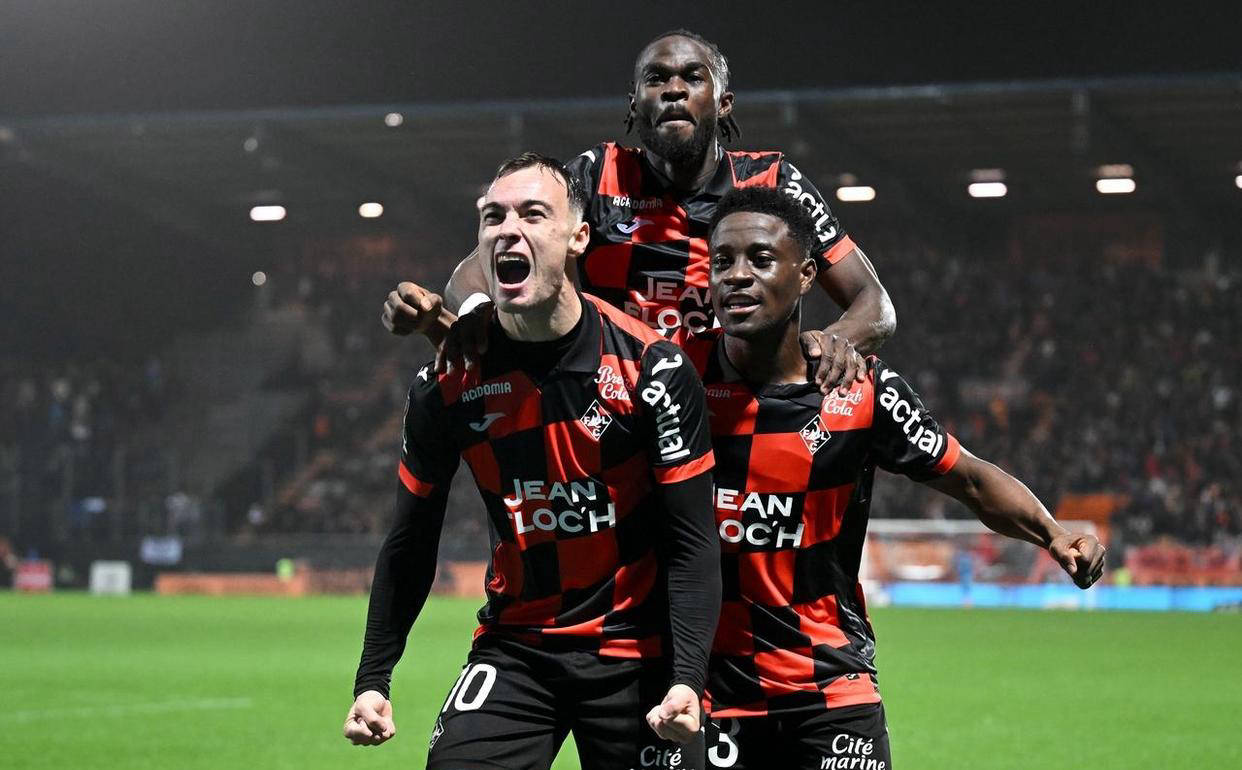 精彩比赛:法甲联赛出现黑马 精彩比赛:法甲联赛出现黑马